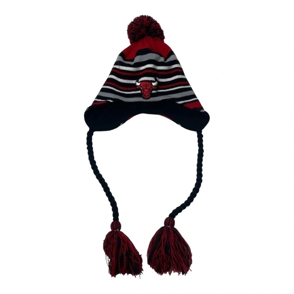 New Era Chicago Bulls Striped Beanie Tassel Pom Hat